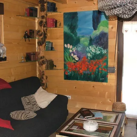 Du Champs Des Semeaux Chalet