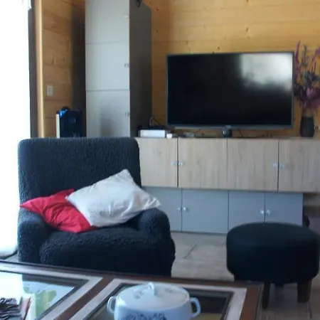 Du Champs Des Semeaux בקתה