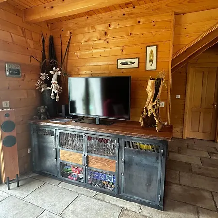 Du Champs Des Semeaux Σαλέ Wisches