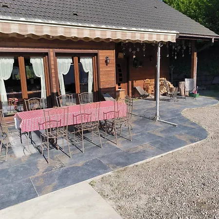 Du Champs Des Semeaux בקתה Wisches