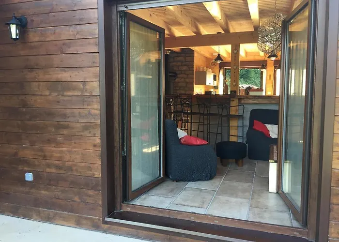 Du Champs Des Semeaux Chalet