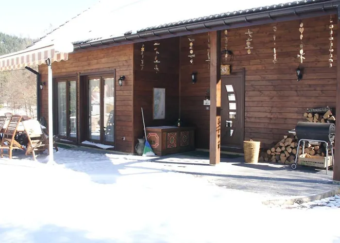 Du Champs Des Semeaux Chalet