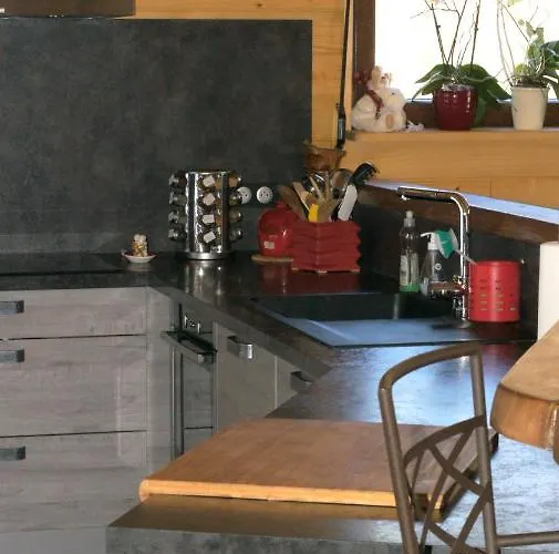 Du Champs Des Semeaux Wisches