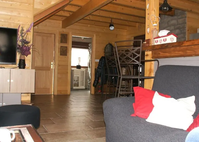 Du Champs Des Semeaux